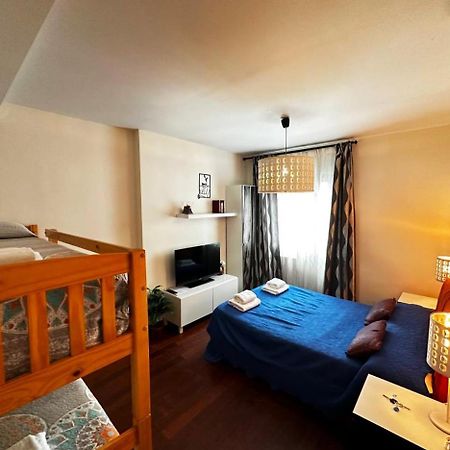 Rooms Arago บาร์เซโลนา ภายนอก รูปภาพ