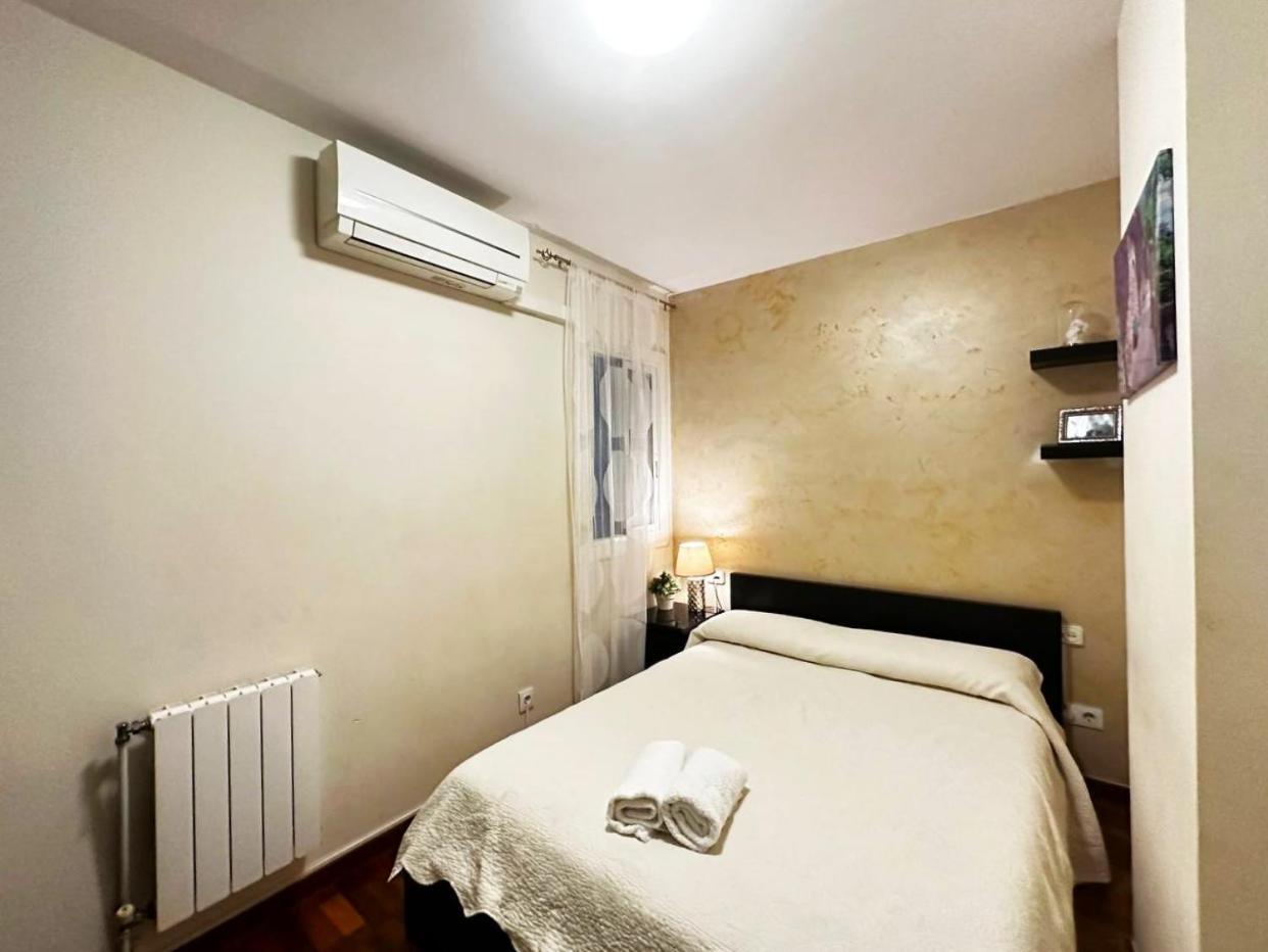 Rooms Arago บาร์เซโลนา ภายนอก รูปภาพ