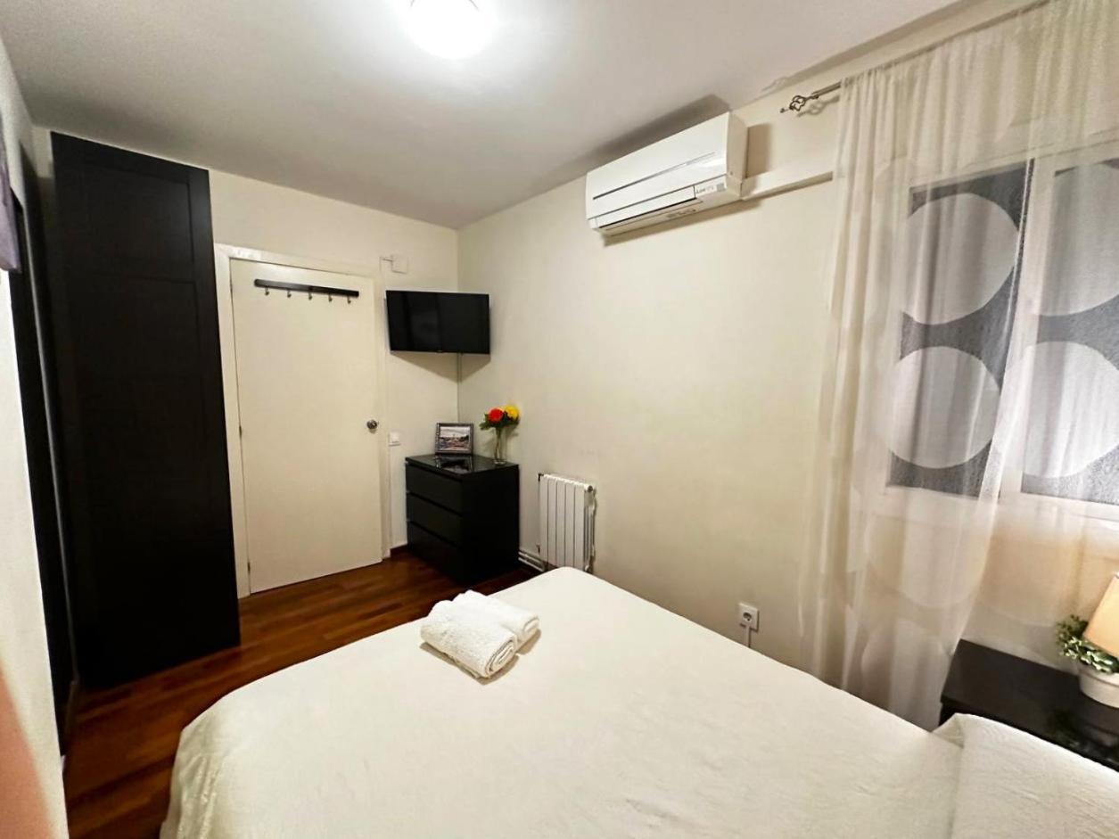Rooms Arago บาร์เซโลนา ภายนอก รูปภาพ