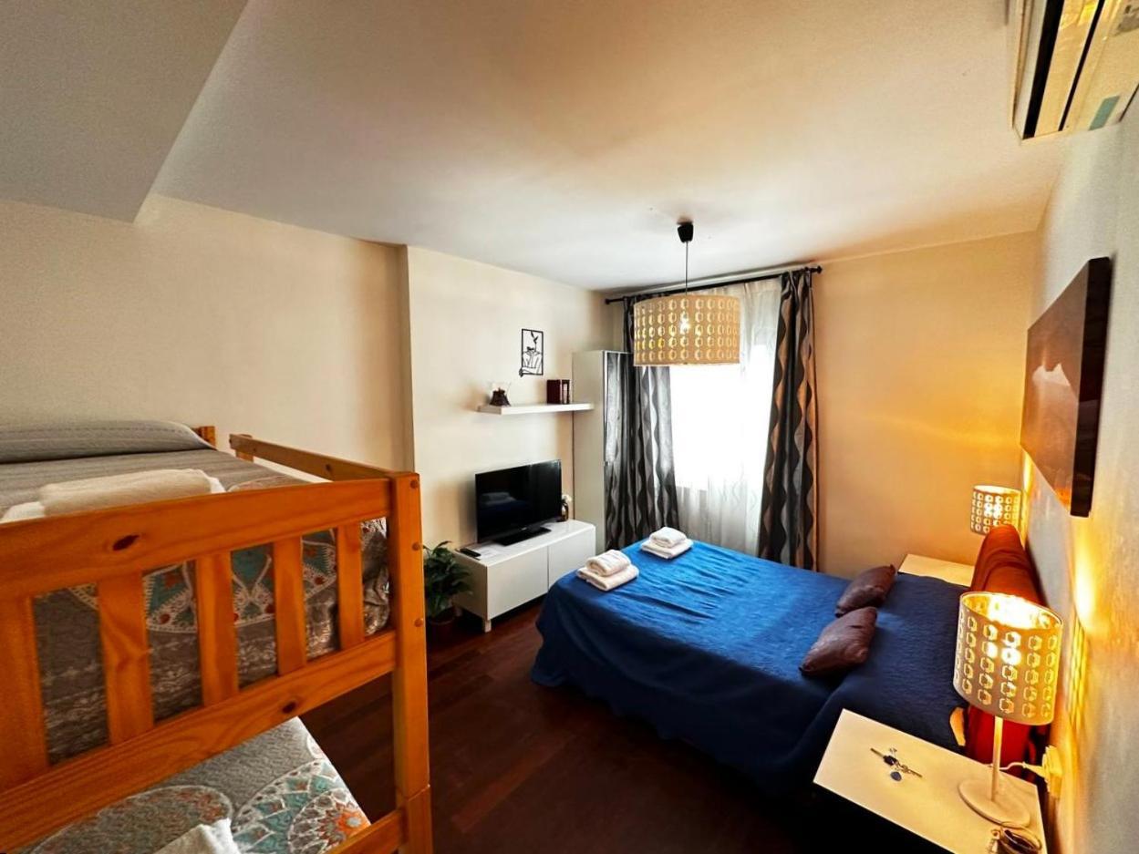 Rooms Arago บาร์เซโลนา ภายนอก รูปภาพ
