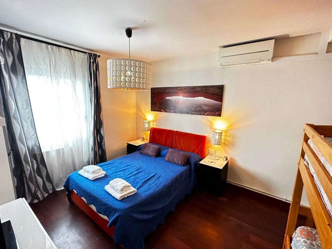 Rooms Arago บาร์เซโลนา ภายนอก รูปภาพ