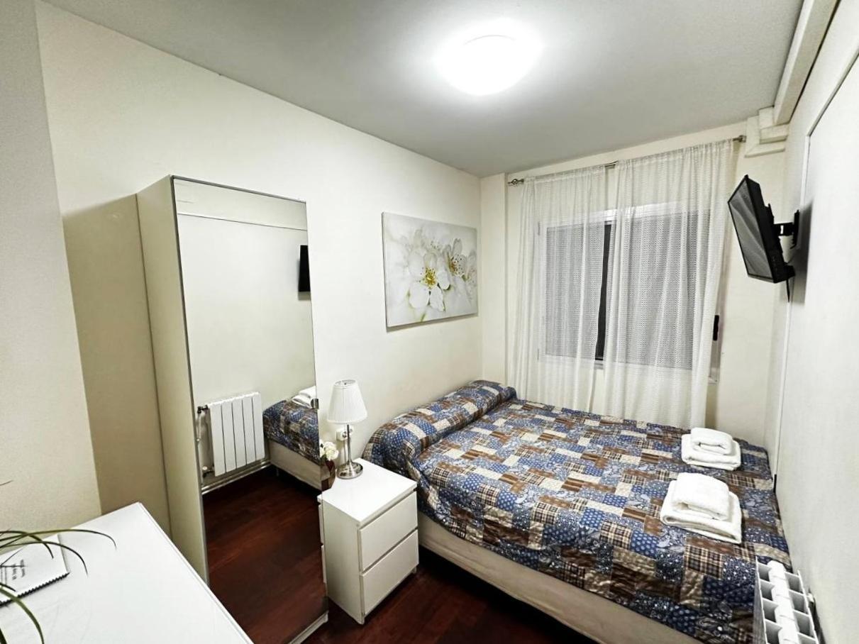 Rooms Arago บาร์เซโลนา ภายนอก รูปภาพ